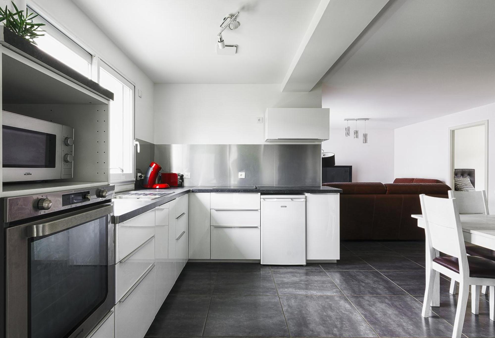 Apartment De 70 M2 Dans Maison Comptenporaine *
