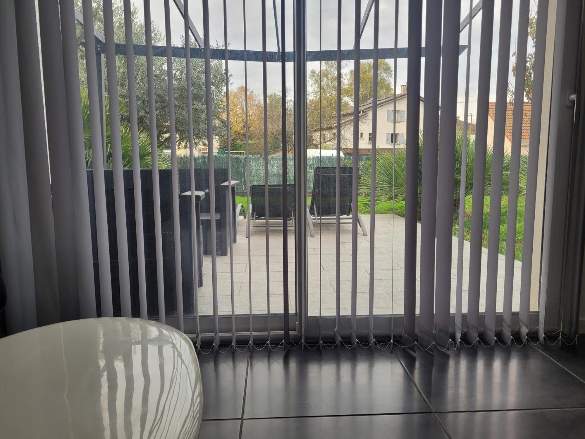Apartment De 70 M2 Dans Maison Comptenporaine Charnecles
