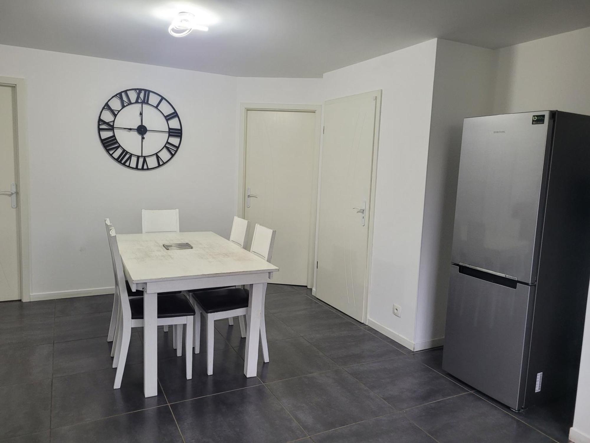 De 70 M2 Dans Maison Comptenporaine Charnecles